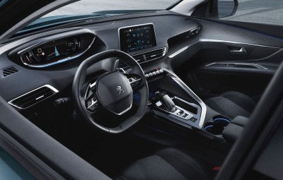 La Peugeot 5008 se transforme en SUV
