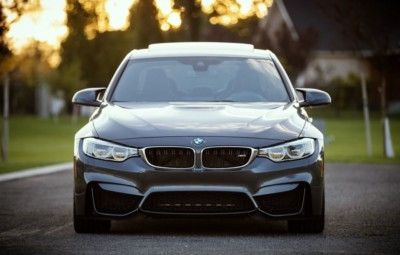 Acheter une voiture : passer par un mandataire auto est une solution économique