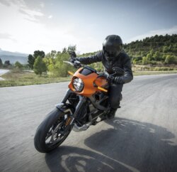 Comment choisir son assurance moto sans se tromper : les points clés à vérifier