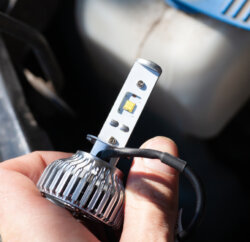 Comment trouver des ampoules LED puissantes pour votre voiture ?